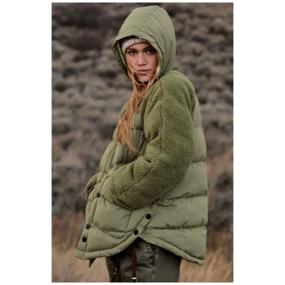 NEW ANTHROPOLOGIE PILCRO Swing Puffer Jacket in Moss